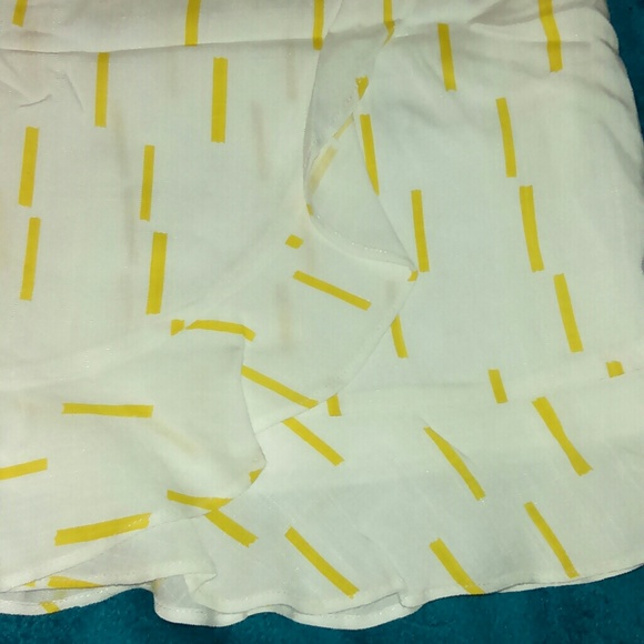 Emory Park Wrap mini skirt - Picture 2 of 5